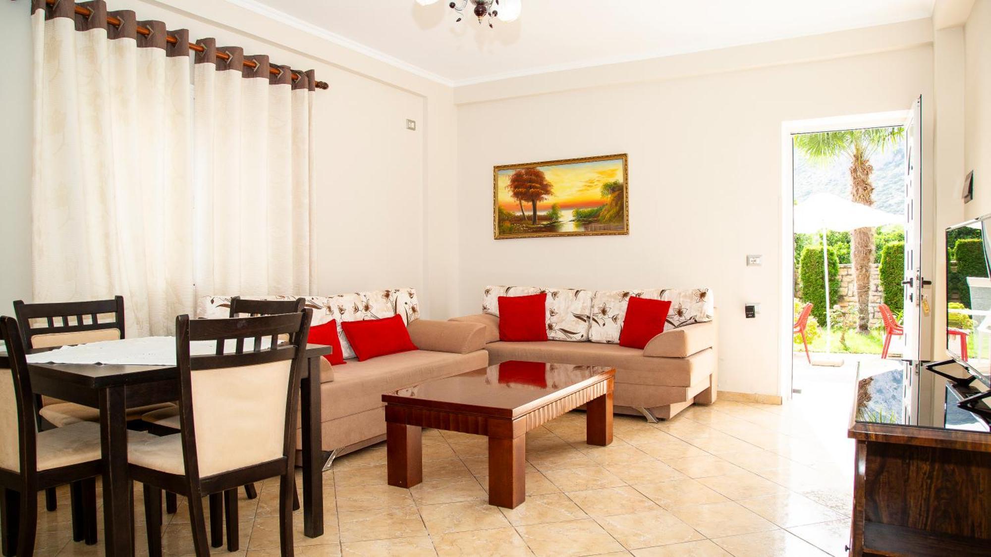 Vila Florika Hotel Борш Екстериор снимка