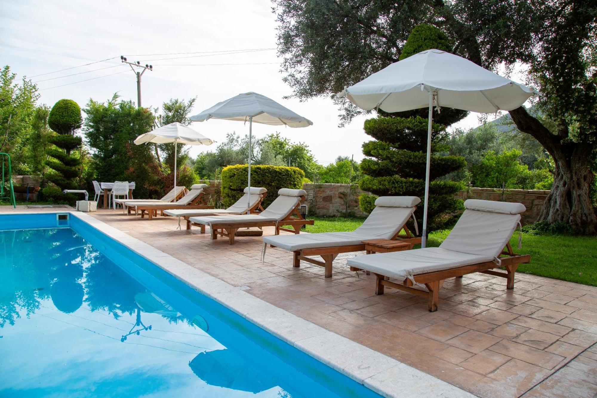 Vila Florika Hotel Борш Екстериор снимка