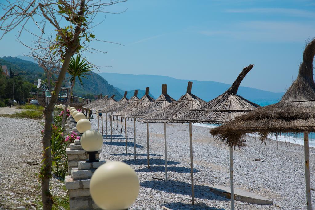 Vila Florika Hotel Борш Екстериор снимка