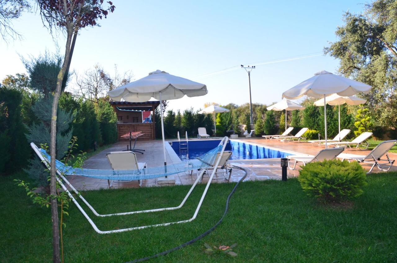Vila Florika Hotel Борш Екстериор снимка